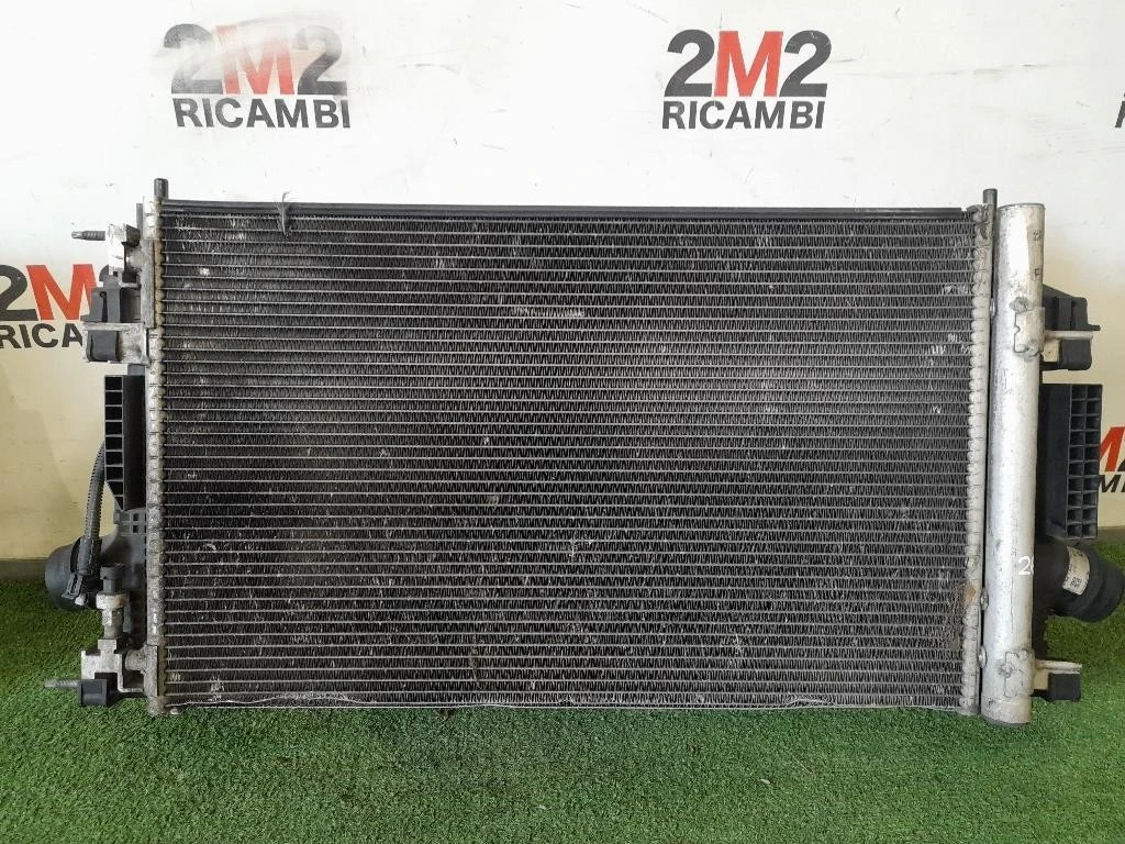 Radiatore Acqua 13338841 13377763 Opel Insignia A 2009