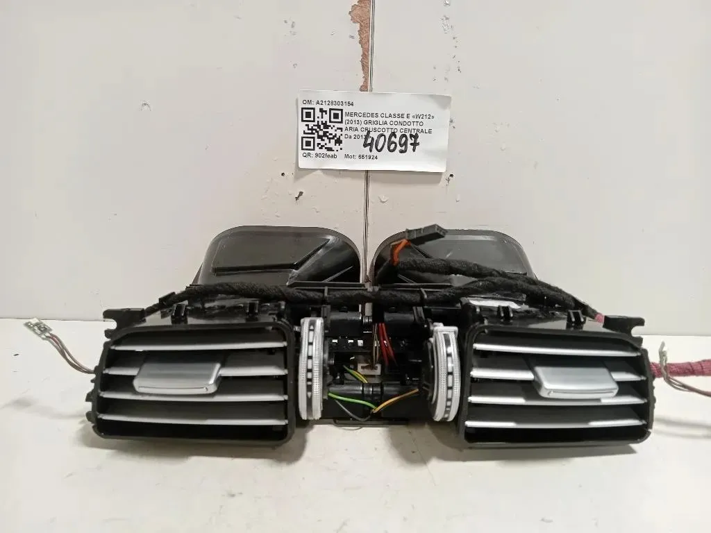 Griglia Condotto ARIA Cruscotto Centrale A2128303154 Mercedes Classe E W212 2013