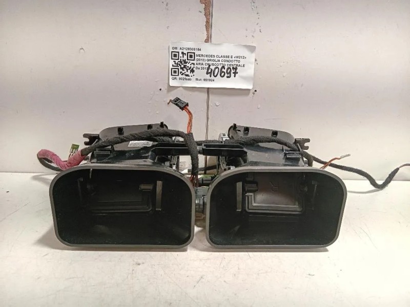 Griglia Condotto ARIA Cruscotto Centrale A2128303154 Mercedes Classe E W212 2013