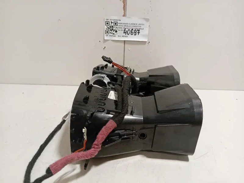 Griglia Condotto ARIA Cruscotto Centrale A2128303154 Mercedes Classe E W212 2013