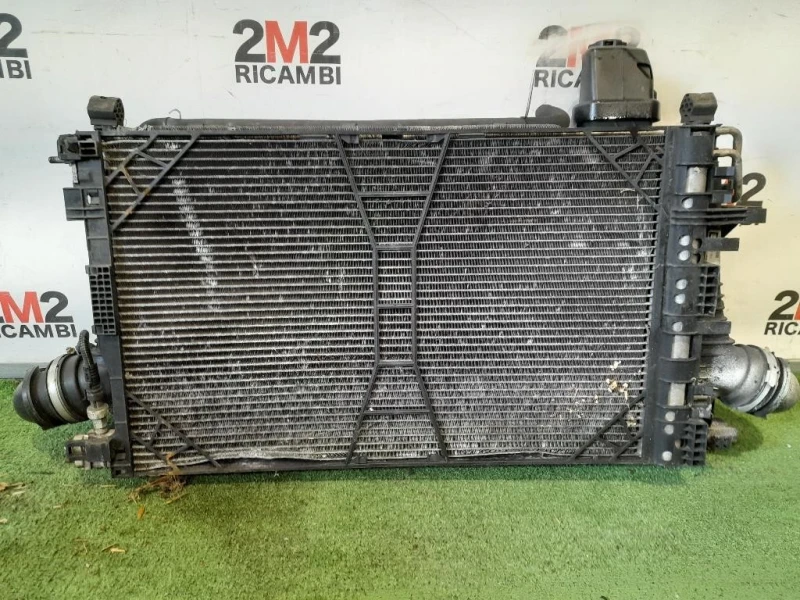 Radiatore Acqua 13241751 Opel Insignia A 2009