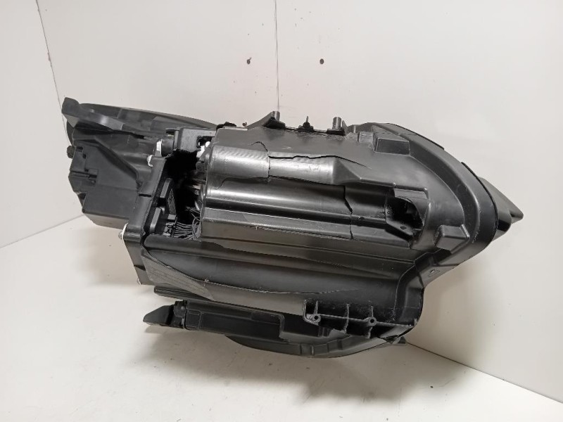 Proiettore ANT SX 260601693R DANNEGGIATO Renault Captur I 2017