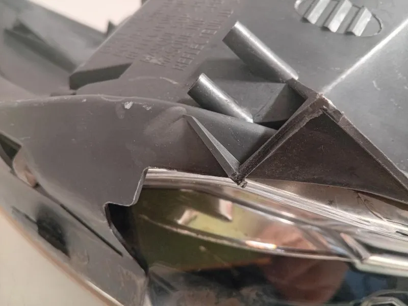 Proiettore ANT SX 260606688R Renault CLIO IV 2013