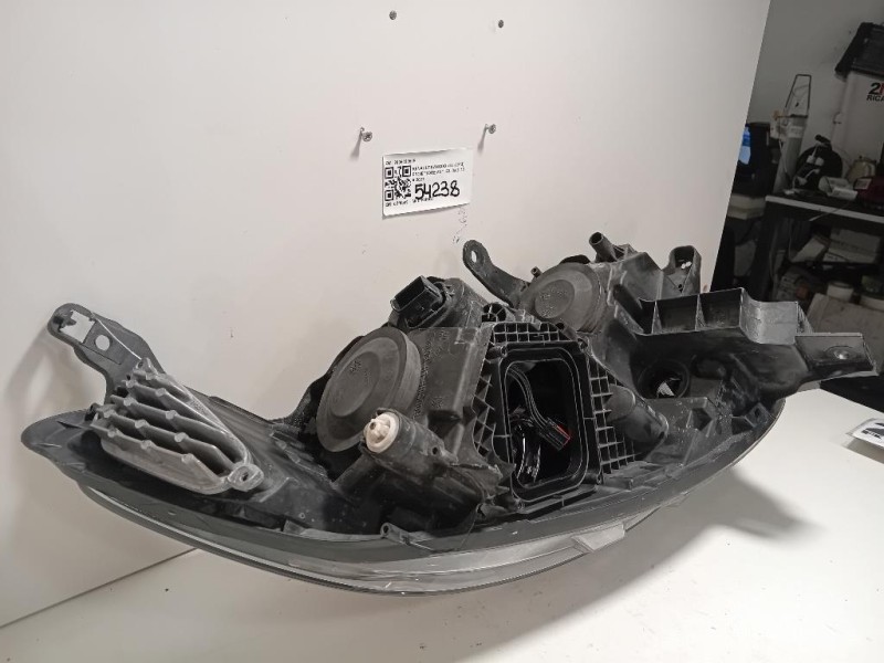 Proiettore ANT SX 260602051R Renault Kadjar 2015