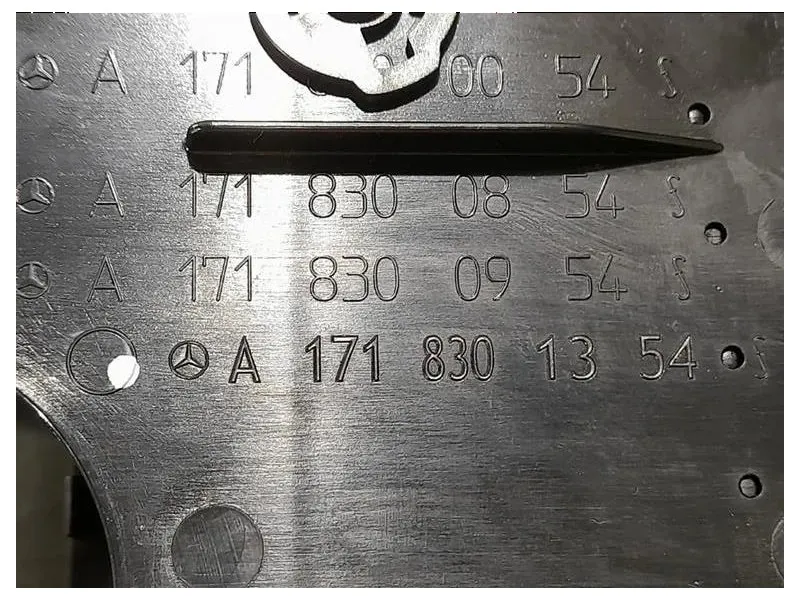 Griglia Condotto ARIA Cruscotto Centrale A1718300854 Mercedes Classe SLK R171 2008