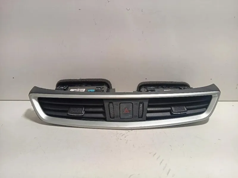 Griglia Condotto ARIA Cruscotto Centrale 687504 Nissan Qashqai II 2014