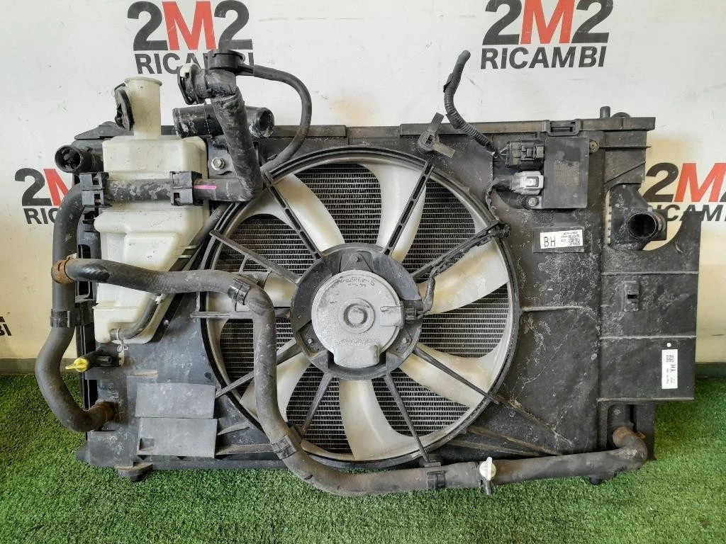Radiatore Acqua 4221348630 Toyota Yaris IV 2014