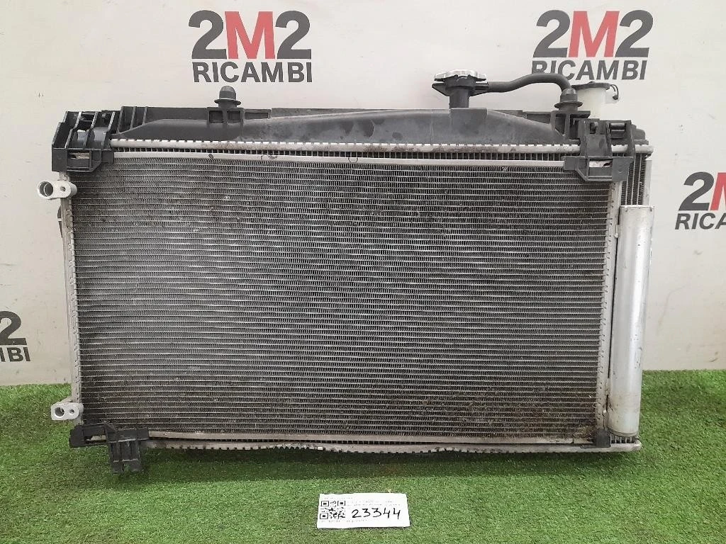 Radiatore Acqua MF4221361892 Toyota Yaris IV 2014