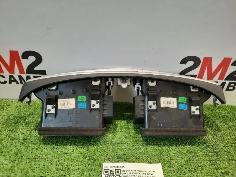 Griglia Condotto ARIA Cruscotto Centrale 687504EA0A Nissan Qashqai II 2014