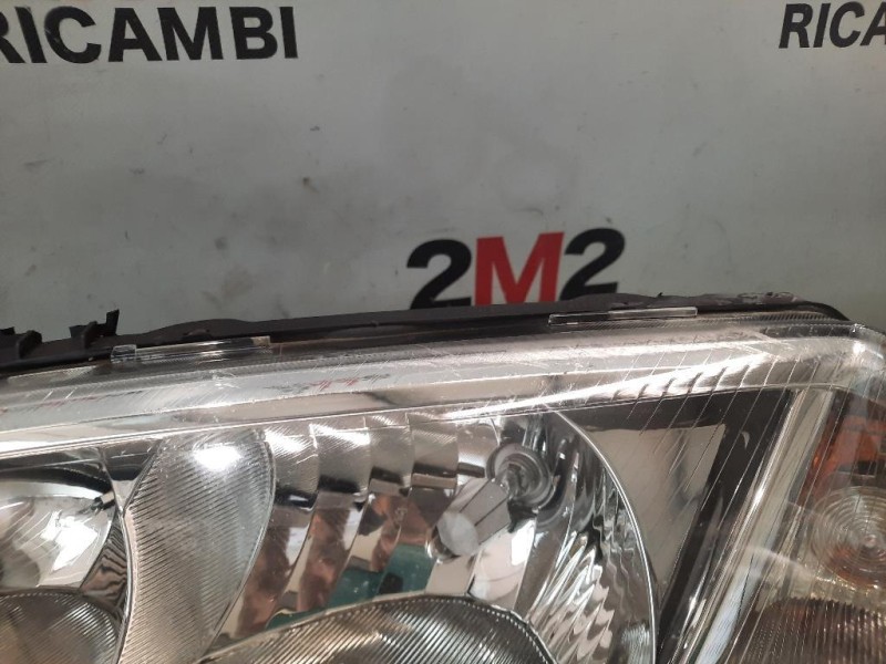 Proiettore ANT SX 89306990 Renault Megane II CC 2003