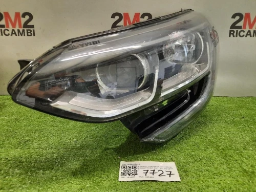 Proiettore ANT SX 260602792R DIFFETTI IN FOTO Renault Mégane IV 2016