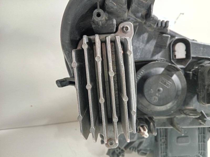 Proiettore ANT SX 260600396R Renault Mégane IV 2016