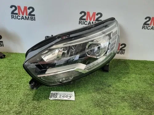 Proiettore ANT SX 260607230R Renault Scénic IV 2016