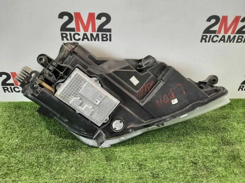 Proiettore ANT SX 5F1941007E Seat LEON 5F1 2013