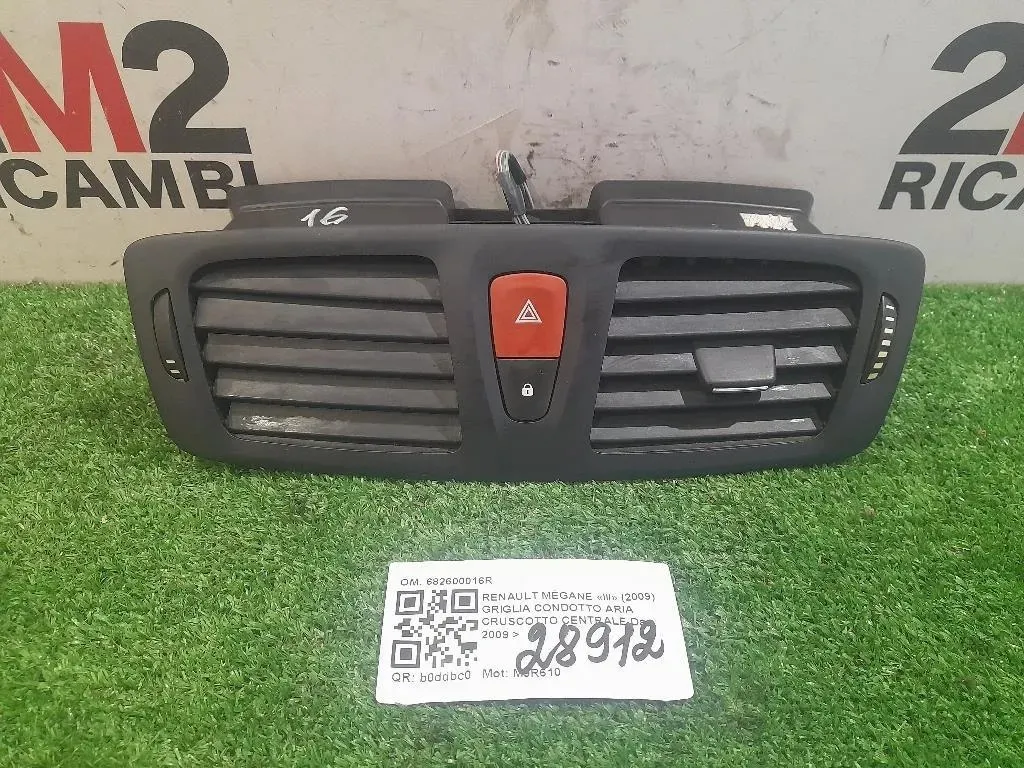 Griglia Condotto ARIA Cruscotto Centrale 682600016R Renault Mégane III 2009