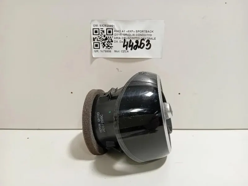 Griglia Condotto ARIA Cruscotto Centrale DX 8X2820951 Audi A1 8XF Sportback 2015