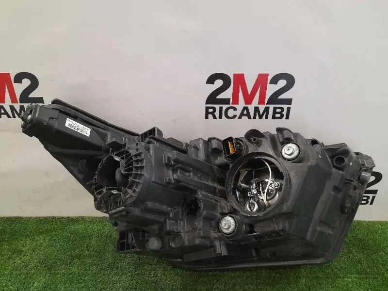 Proiettore ANT SX 83101-35700 Ssangyong Tivoli 2015