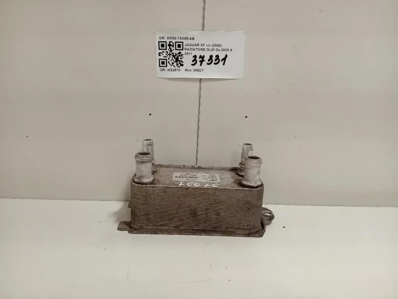 Radiatore OLIO 8W83-7A095-AB Jaguar XF I 2008