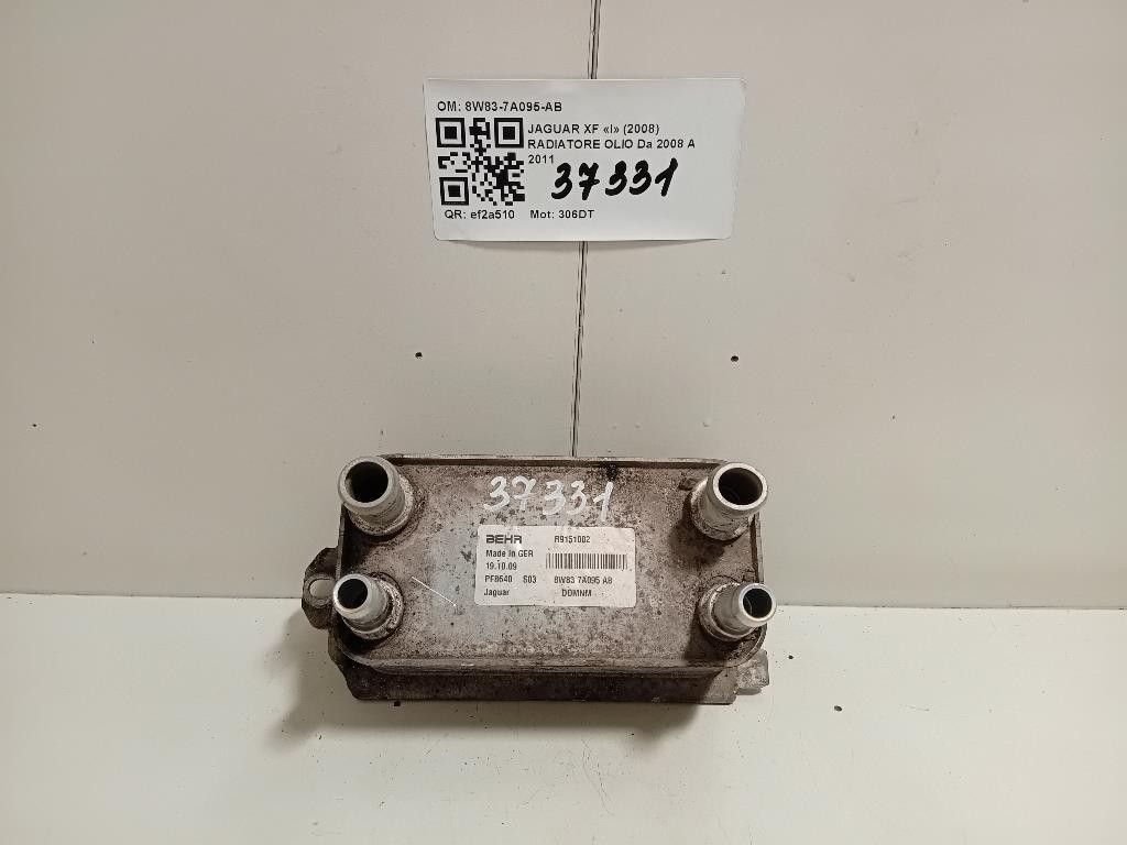 Radiatore OLIO 8W83-7A095-AB Jaguar XF I 2008