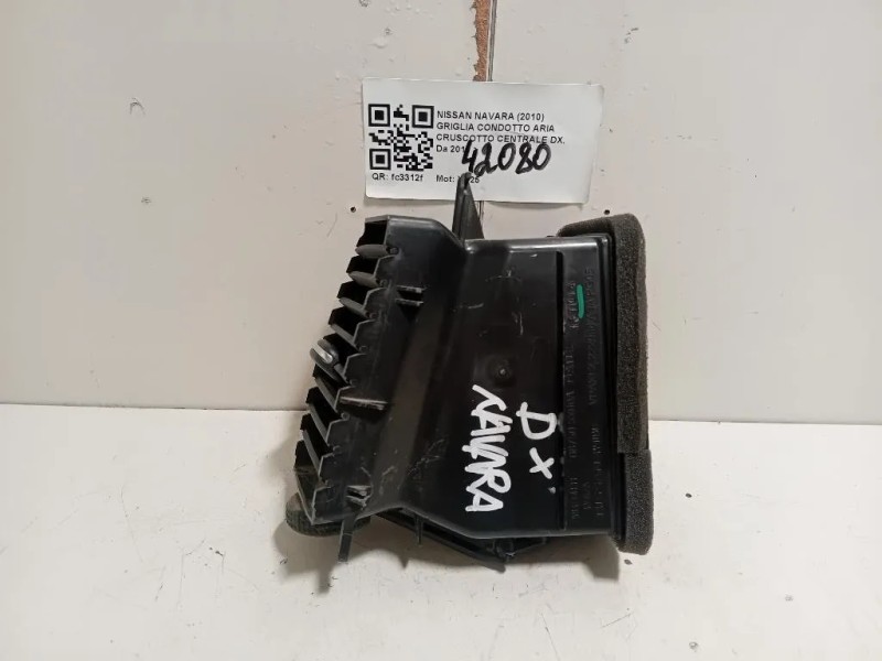 Griglia Condotto ARIA Cruscotto Centrale DX 68750-4X00A Nissan Navara 2010