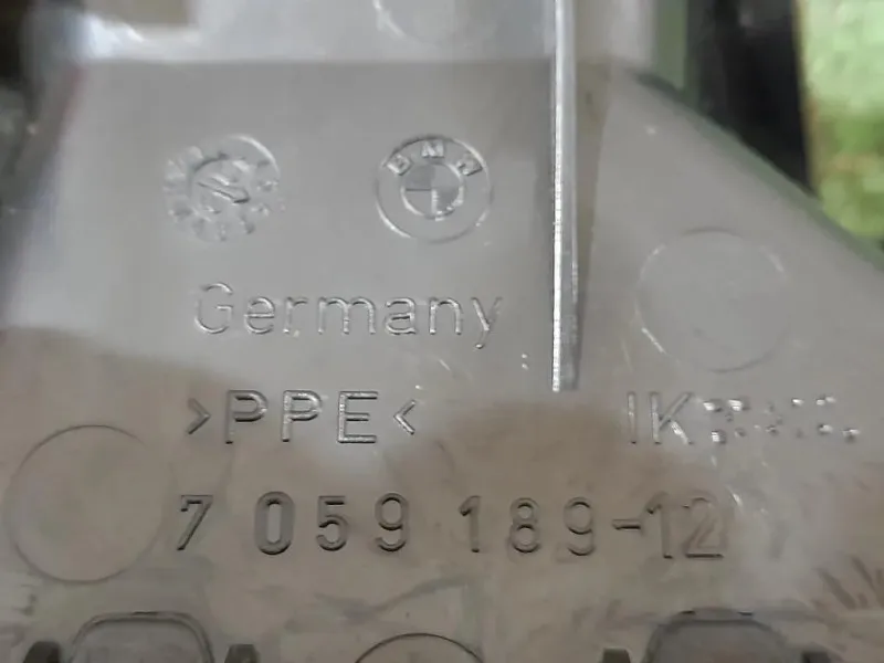 Griglia Condotto ARIA Cruscotto Centrale SUP 7059189 Bmw Serie 1 E87 Berlina 2005