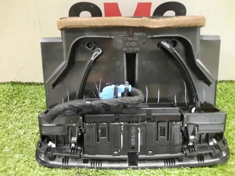 Griglia Condotto ARIA Cruscotto Centrale SUP 13262802 Opel Meriva B 2010