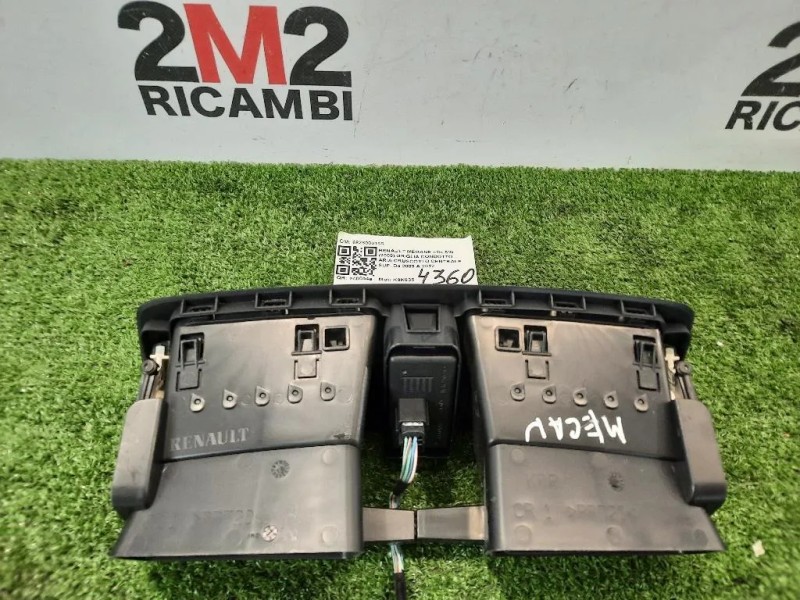 Griglia Condotto ARIA Cruscotto Centrale SUP 682600016R Renault Mégane III SW 2009