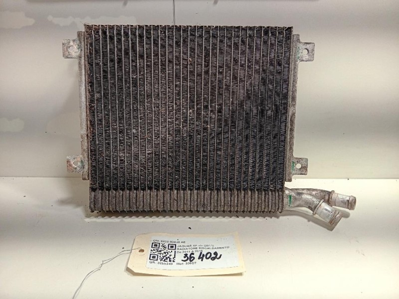 Radiatore Riscaldamento 8X23 8D048 AE Jaguar XF I 2011