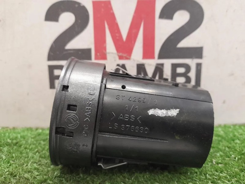 Griglia Condotto ARIA Cruscotto Centrale SUP DX 156080583 Alfa Romeo 159 2006