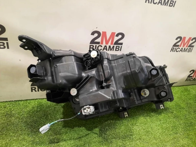 Proiettore ANT SX 100-7R016 Suzuki Vitara II 2018