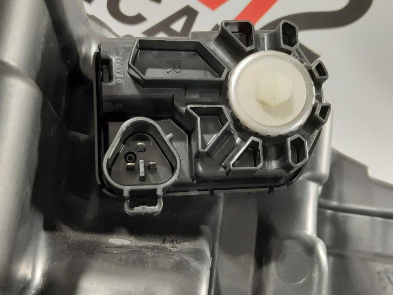 Proiettore ANT SX 100-7R016 SX Suzuki Vitara II 2018