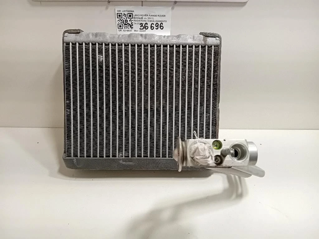 Radiatore Riscaldamento L5174008A Land Rover Range Rover Evoque I 2011