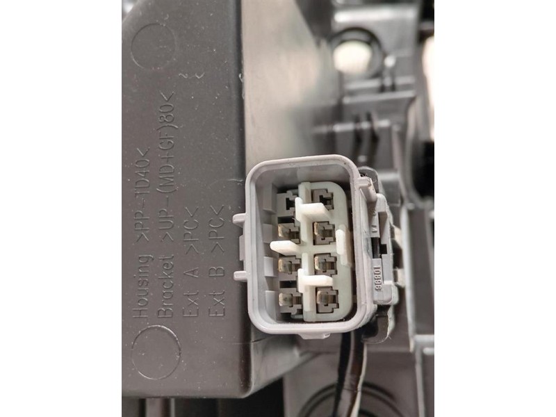 Proiettore ANT SX 100-7R016 Suzuki Vitara II 2018