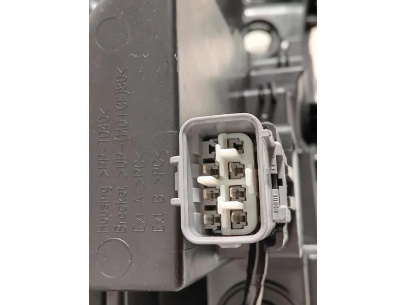 Proiettore ANT SX 100-7R016 Suzuki Vitara II 2018