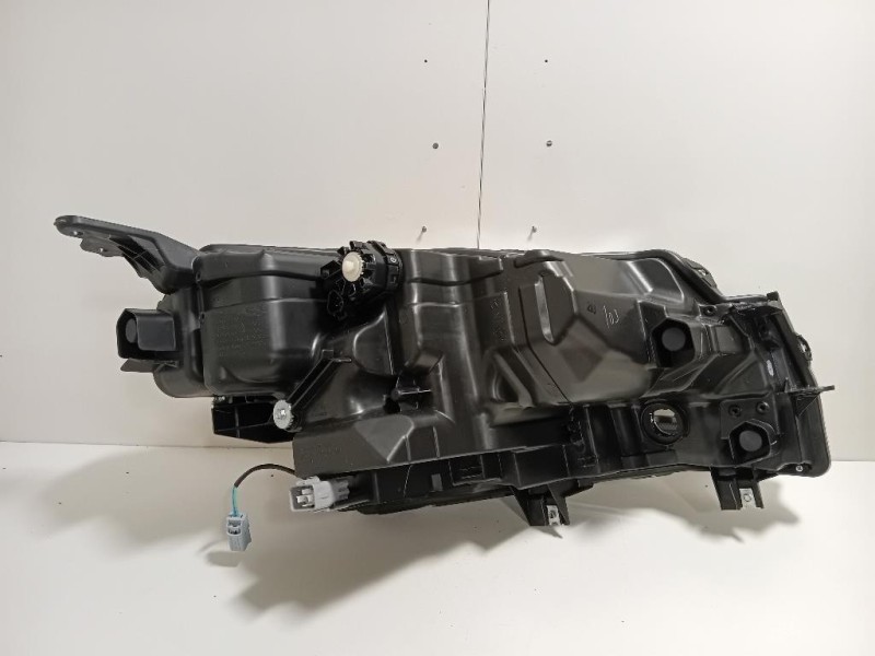 Proiettore ANT SX 100-7R016 Suzuki Vitara II 2018