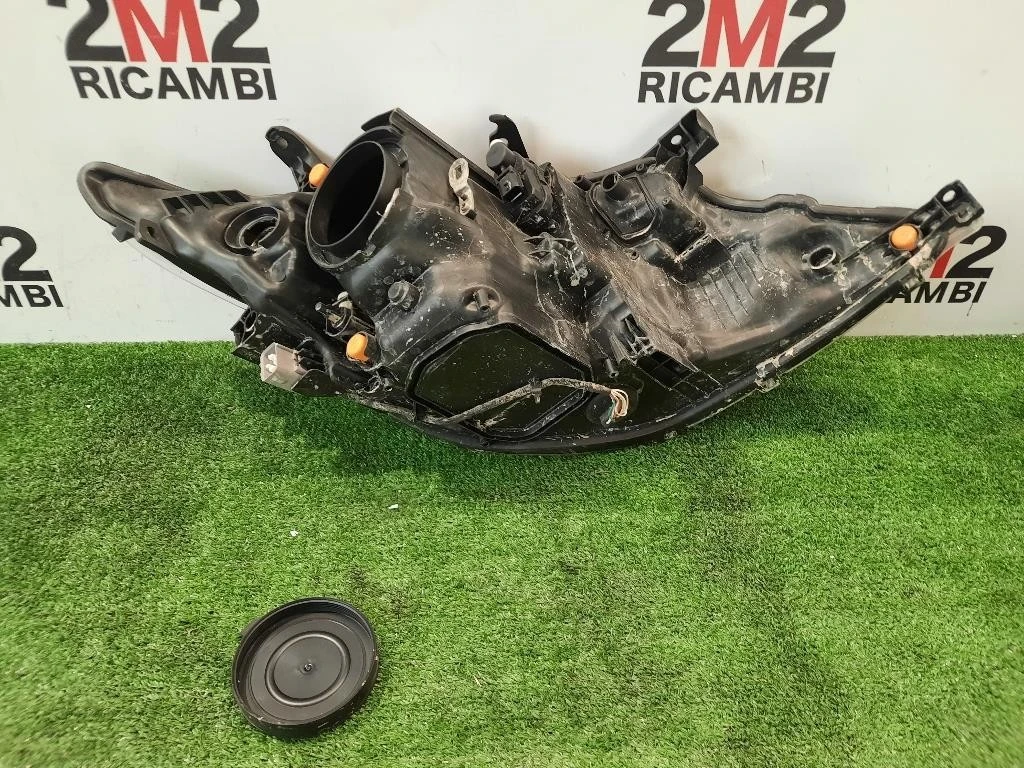 Proiettore ANT SX 8117002J61 Toyota Auris II 2013