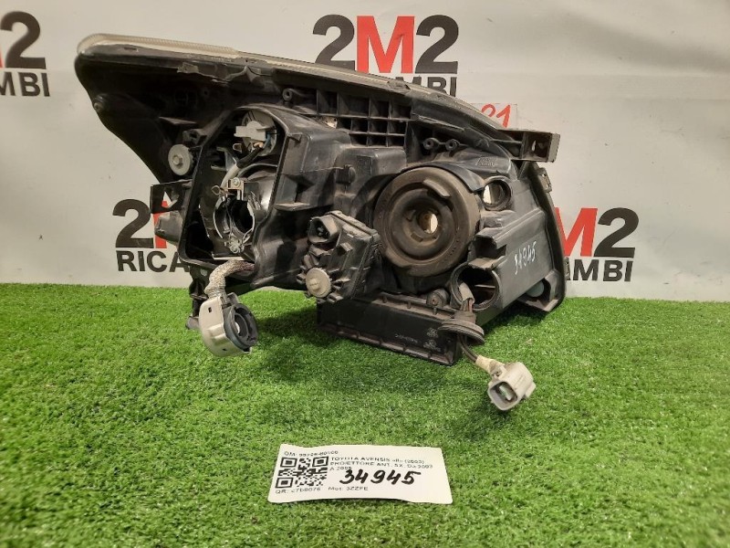 Proiettore ANT SX 99226-80008 Toyota Avensis II 2003