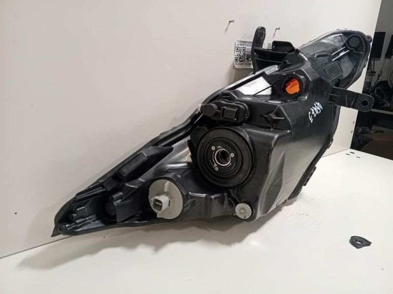 Proiettore ANT SX 811700H131 PROIETTORE FARO LUCE Toyota AYGO II 2014