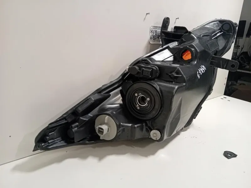 Proiettore ANT SX 811700H131 PROIETTORE FARO LUCE Toyota AYGO II 2014