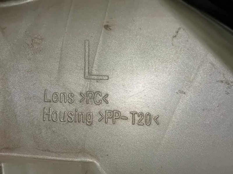 Proiettore ANT SX PROIETTORE ANT SX Toyota Yaris France I 2002