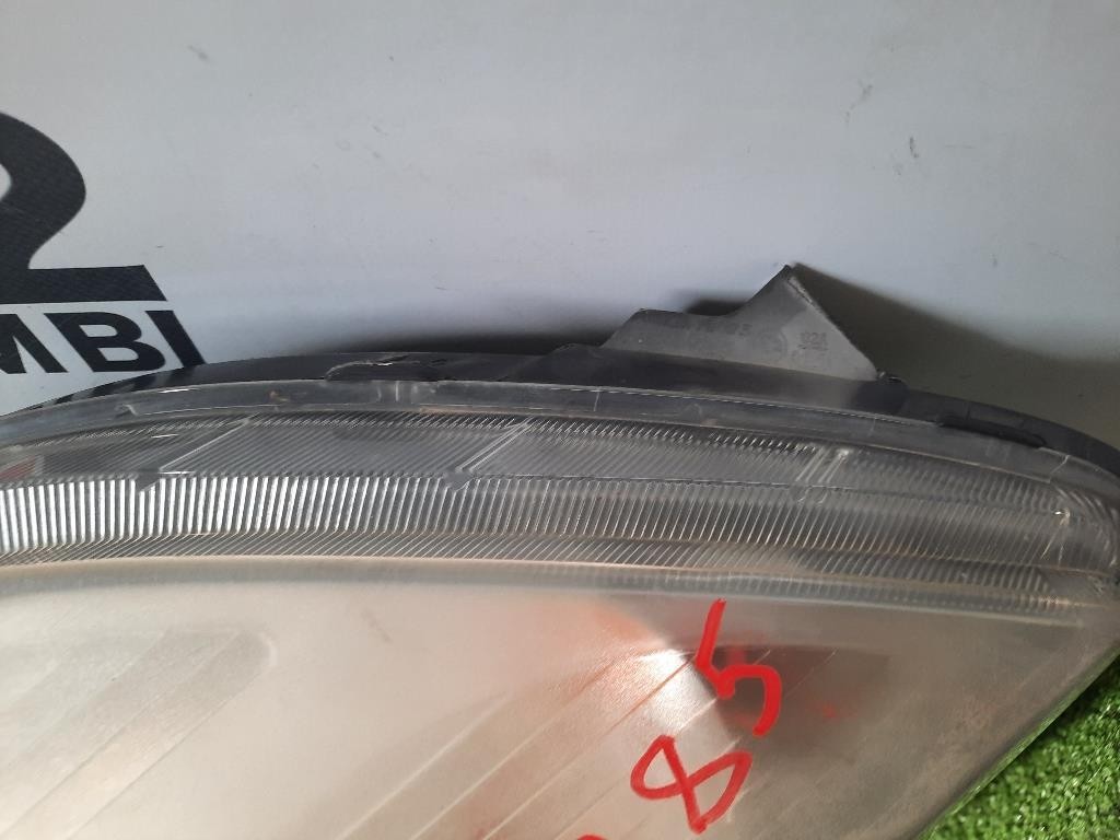 Proiettore ANT SX 811700D120 Toyota Yaris France II 2006