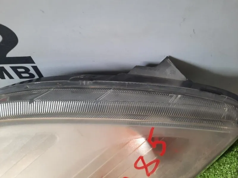 Proiettore ANT SX 811700D120 Toyota Yaris France II 2006