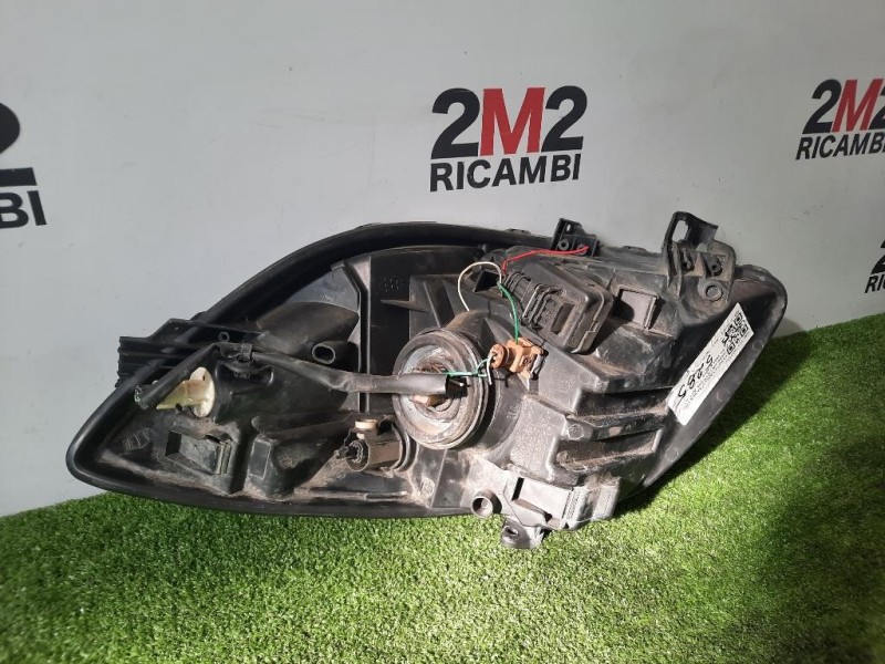 Proiettore ANT SX 811700D120 Toyota Yaris France II 2006