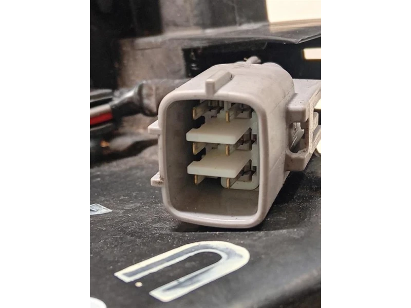 Proiettore ANT SX 811700DK00 Toyota Yaris IV 2017