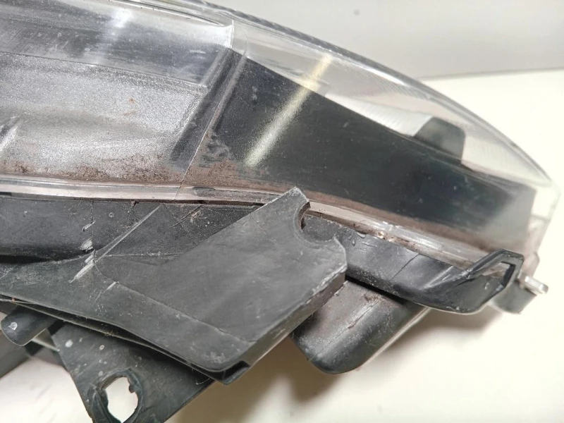 Proiettore ANT SX 811700DK00 Toyota Yaris IV 2017