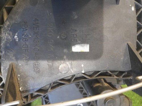 Proiettore ANT SX 2IK0941005 Volkswagen Caddy III 2004