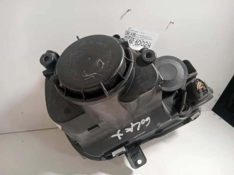 Proiettore ANT SX 1K6941029P Volkswagen GOLF V 2004