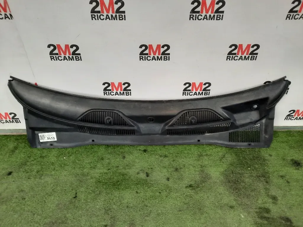 Griglia Copertura Cunetta Acqua K55155851AJ Jeep Cherokee III 2002