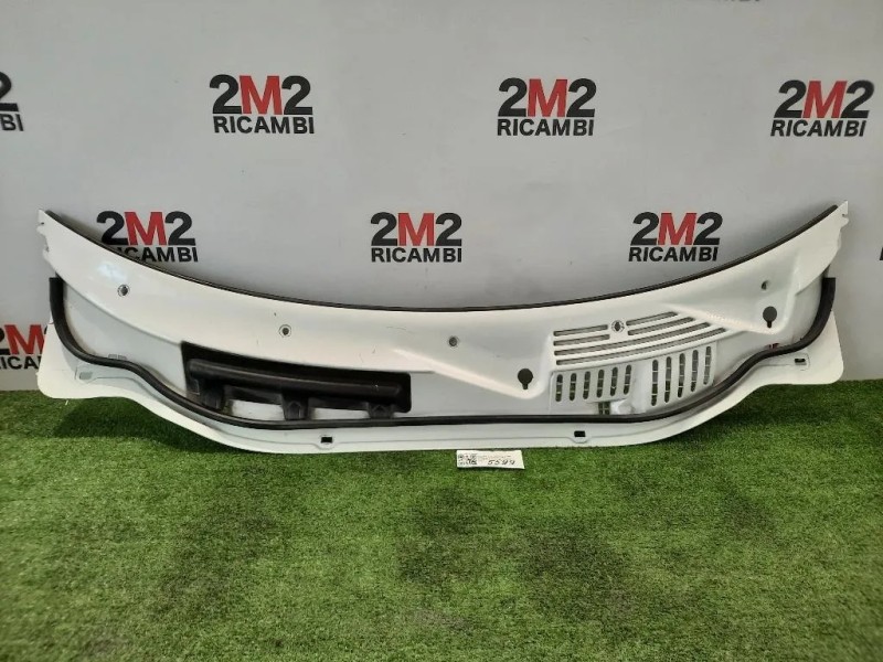 Griglia Copertura Cunetta Acqua 467379680 SOTTOPARABREZZA Lancia Y Ypsilon 1996