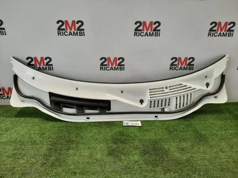 Griglia Copertura Cunetta Acqua 467379680 SOTTOPARABREZZA Lancia Y Ypsilon 1996